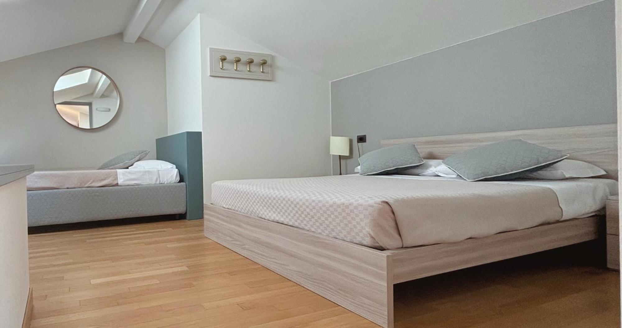 B&B Casa Ceruti Villa Guardia Luaran gambar