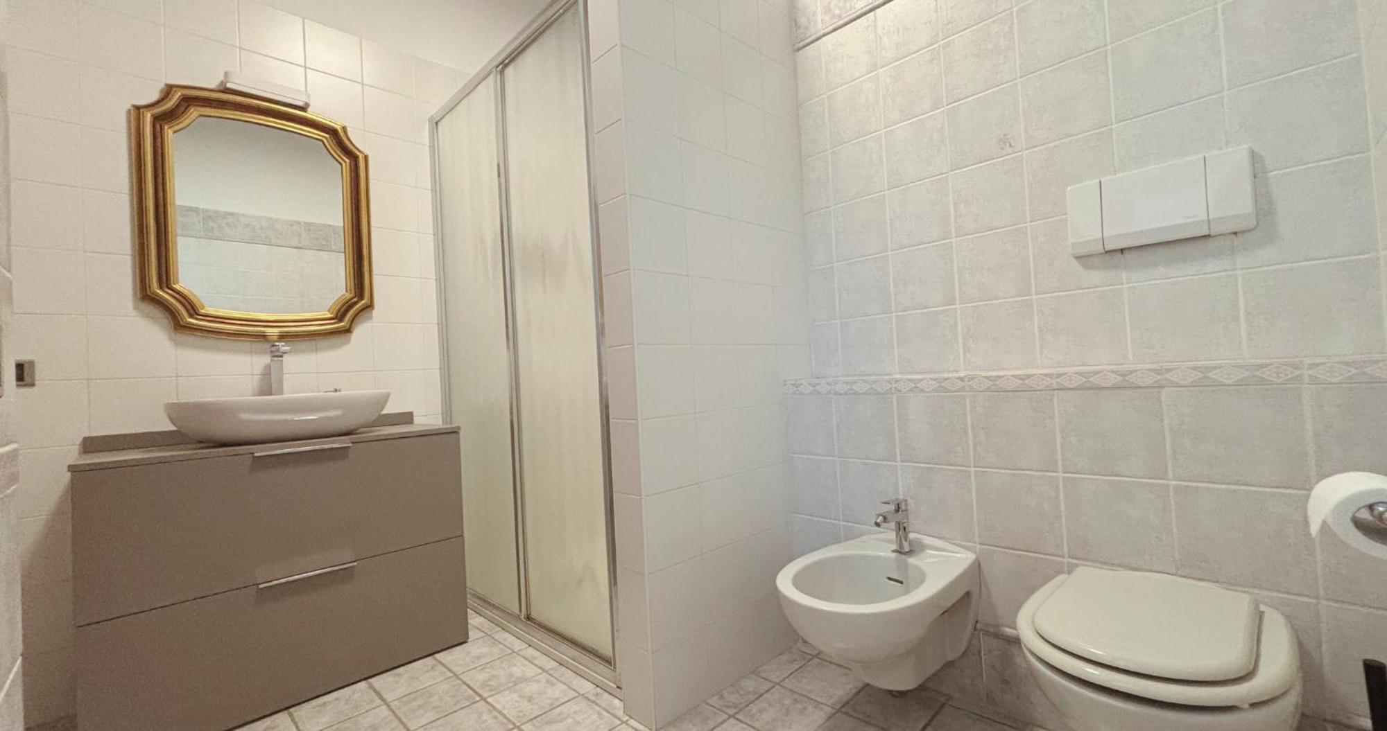 B&B Casa Ceruti Villa Guardia Luaran gambar